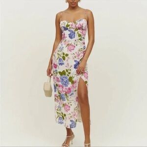 Reformation Kourtney Dress in Donna